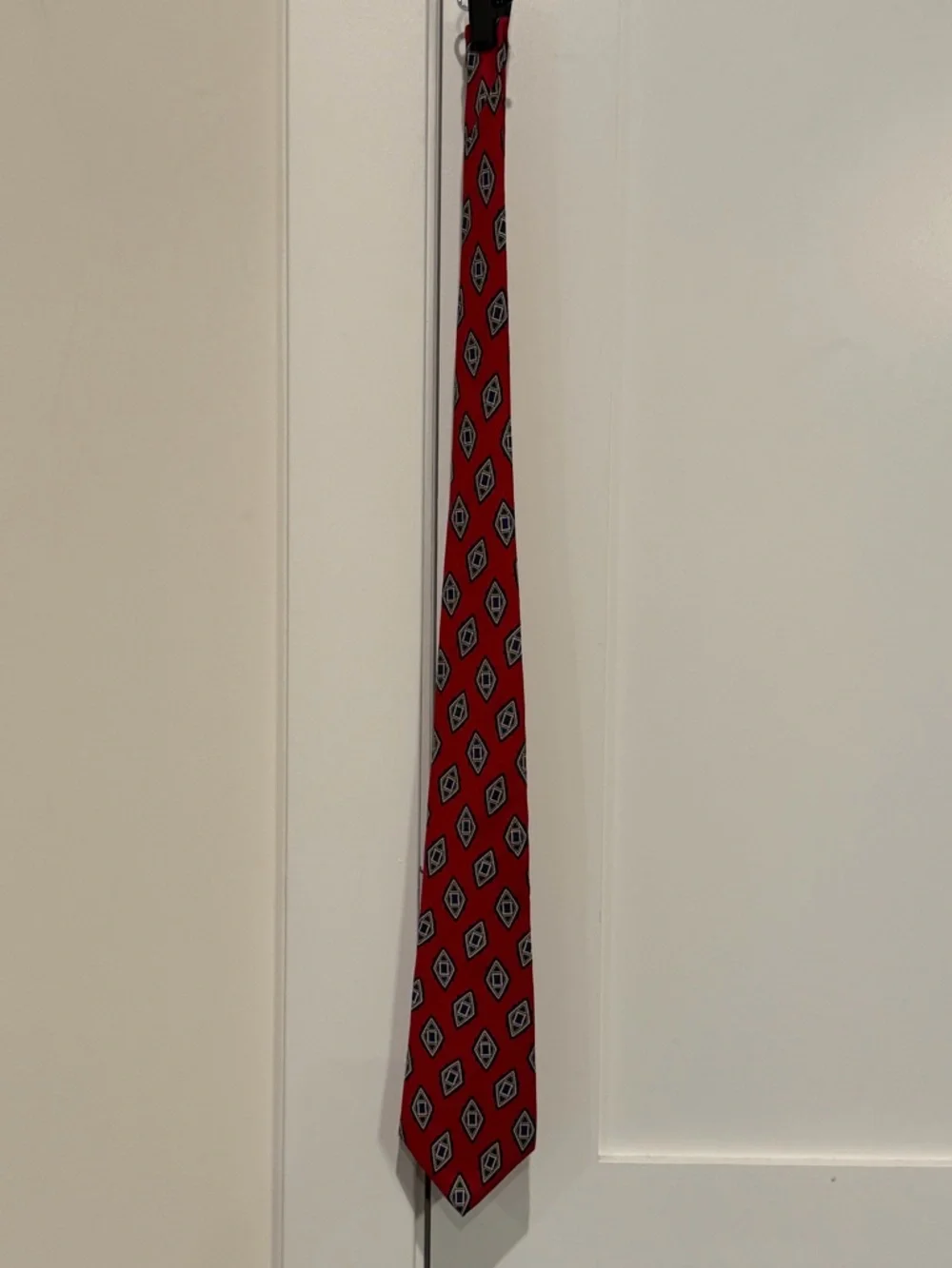 Christian Dior Silk Men's‎ Tie Necktie Red Geometric Made in USA Italy Vintage